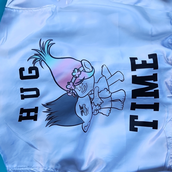 White winter jacket - Picture 6 of 6